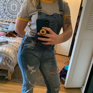 Adorable ripped jean overalls 🌈💜